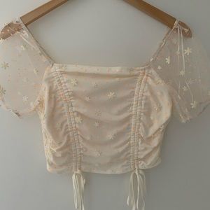 Never worn- in great condition